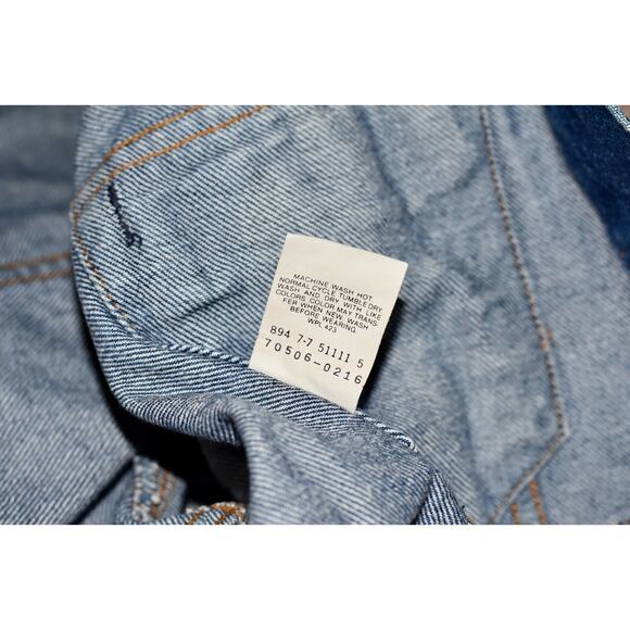 LEVI'S Trucker Blue Denim Jacket 70506-0216 USA Red Tab Size 46R - Picture 8 of 10